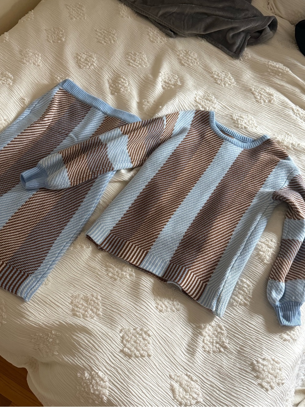 Striped Blue and Brown Knit Sweater and Midi Skirt Set, no brand or size